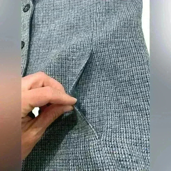 LL Bean Womens Sz 6P Tweed Wool Button Front Classic Blazer Pockets Notch Collar - Picture 8 of 10